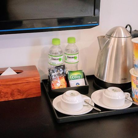 Song Tien Hotel Mỹ Tho Zewnętrze zdjęcie